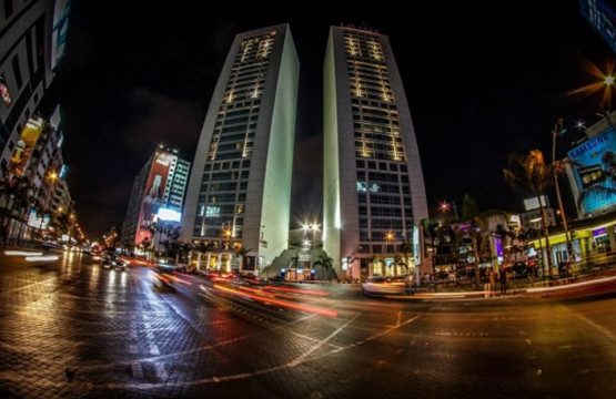 Visite nocturne de Casablanca et dîner traditionnel marocain